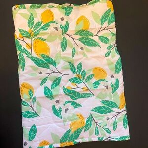 Lemon fest shams set